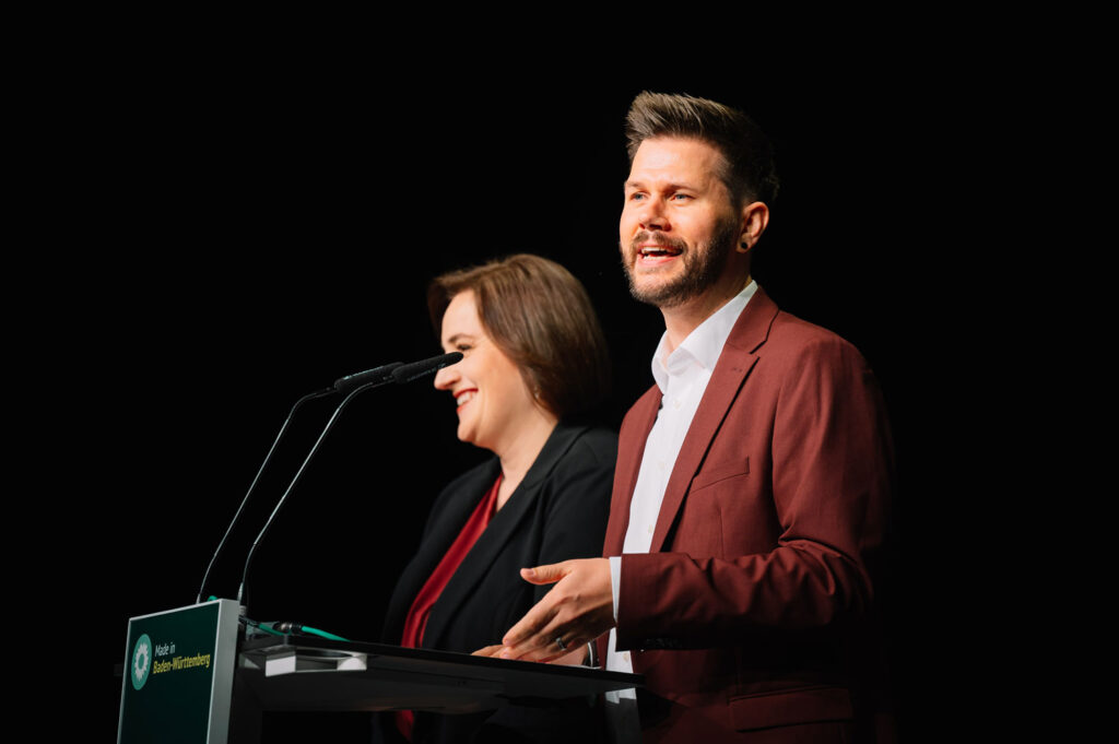 Unsere ehemaligen Landesvorsitzenden Lena Schwelling und Pascal Haggenmüller auf der Landesdelegiertenkonferenz in Offenburg 2026
